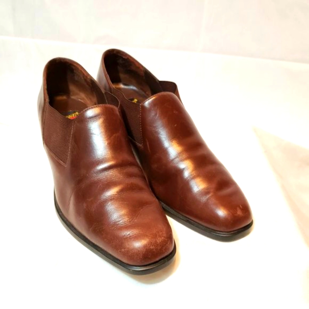 Aerosole Leather Booties/ Shoes